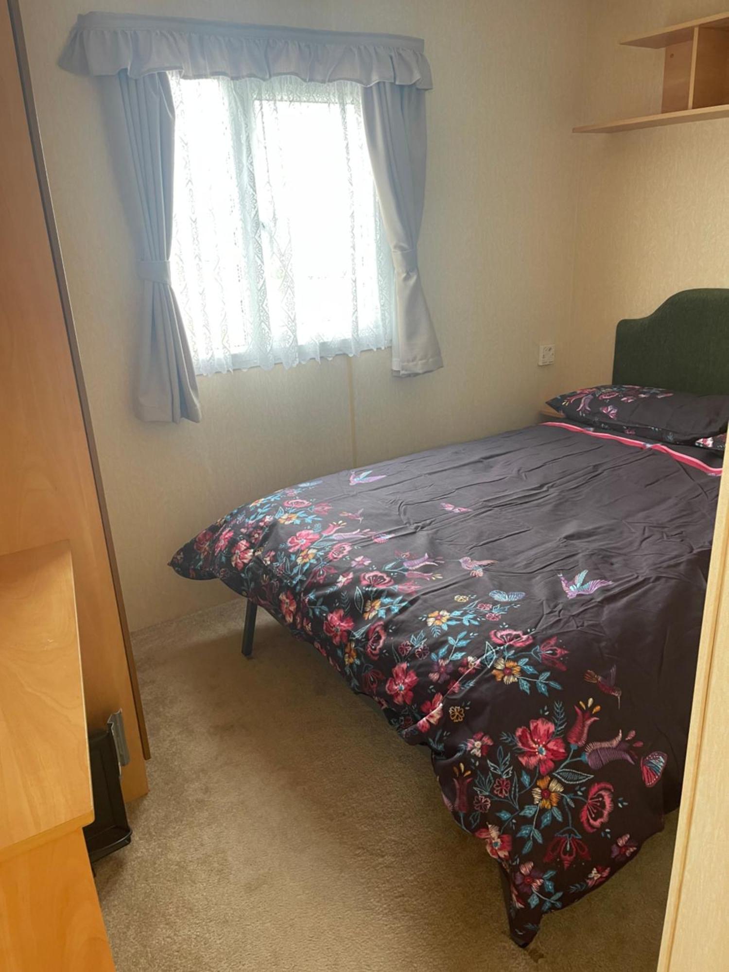 Grey 1 Caravan 3 Bedrooms 6 Berth * Ingoldmells